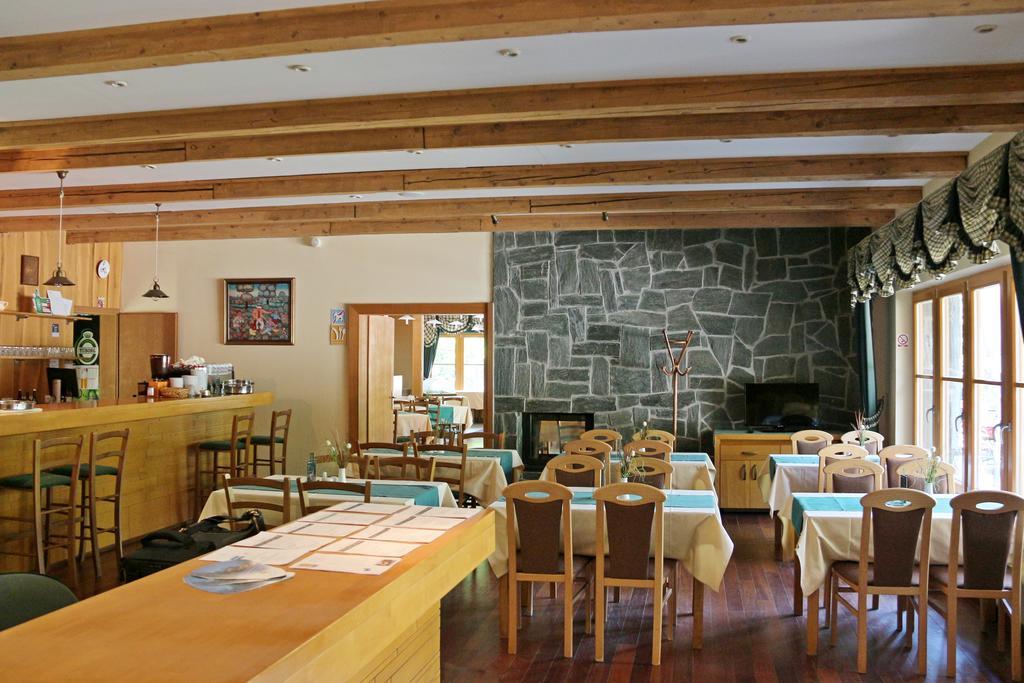 Aparthotel Snjezna Kraljica Stubicke Toplice Екстер'єр фото