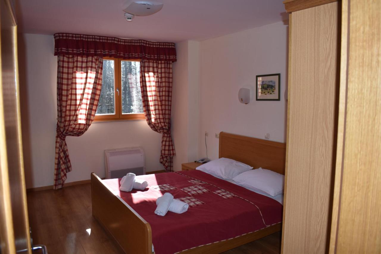 Aparthotel Snjezna Kraljica Stubicke Toplice Екстер'єр фото