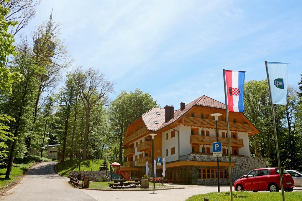 Aparthotel Snjezna Kraljica Stubicke Toplice Екстер'єр фото